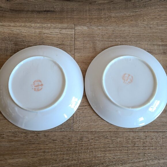 Set of 2 1940s Dragonware Kutani porcelain saucers with dragons design. - Picture 4 of 6